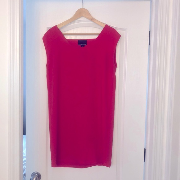 Bright pink Cynthia Rowley dress, key hole back. - Picture 3 of 4